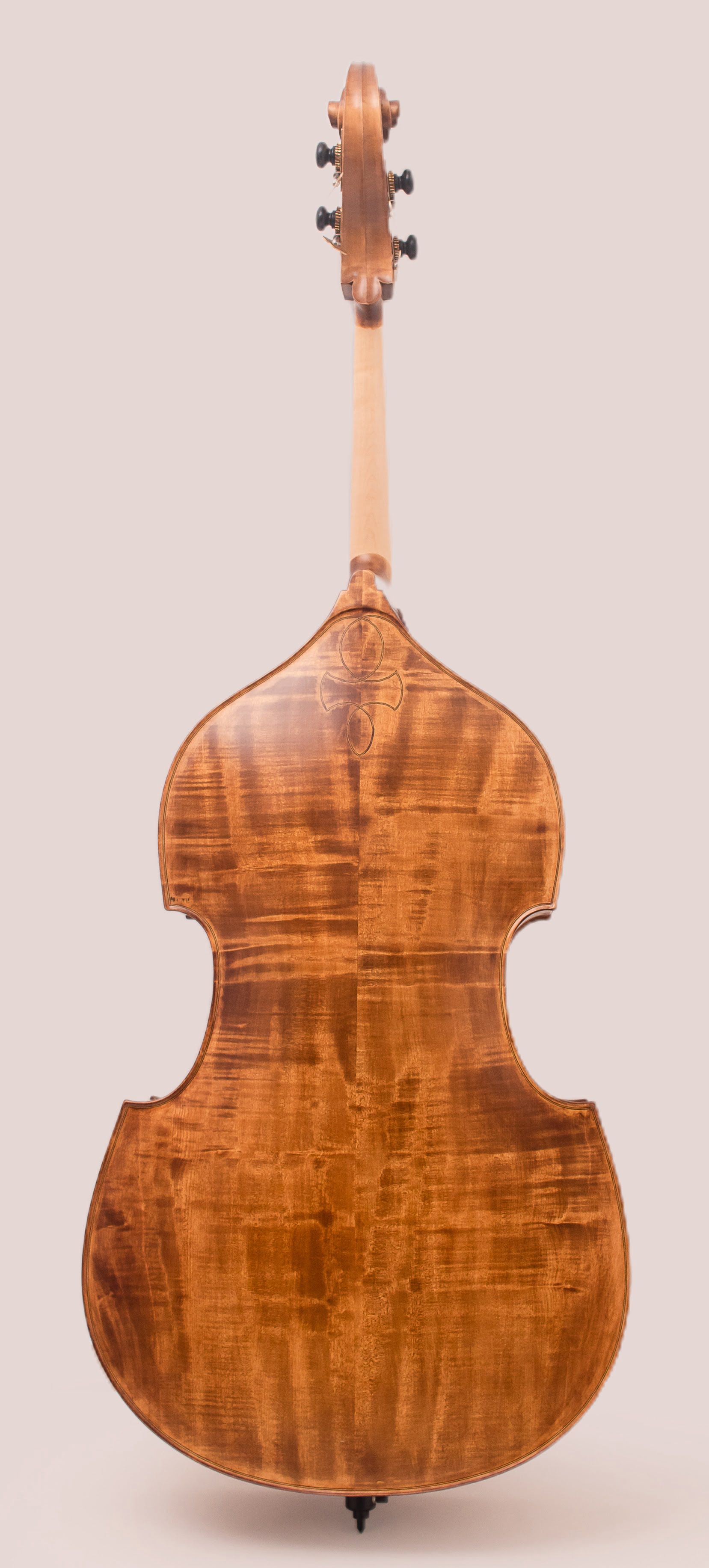 Viola modelo Guarneri - Detalhe